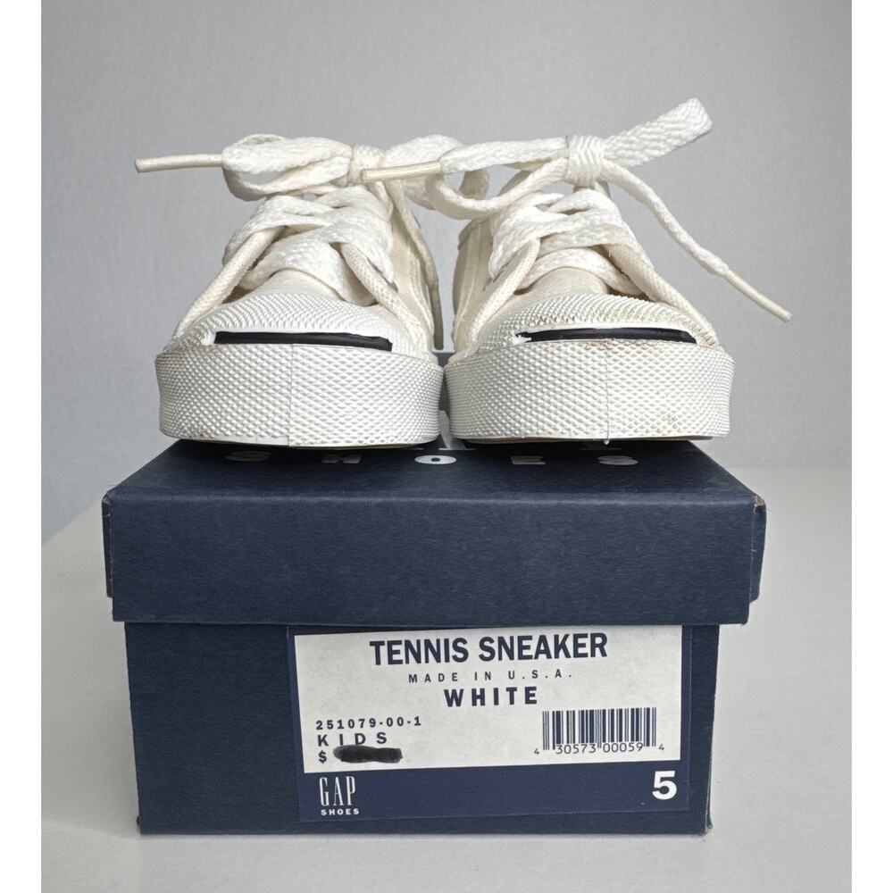 90s GAP Kids White Canvas Sneakers Made USA Size 5 Minimalist Classic - Picture 3 of 12